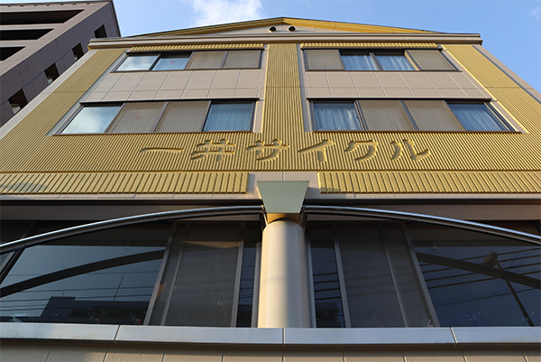 一井サイクル外観